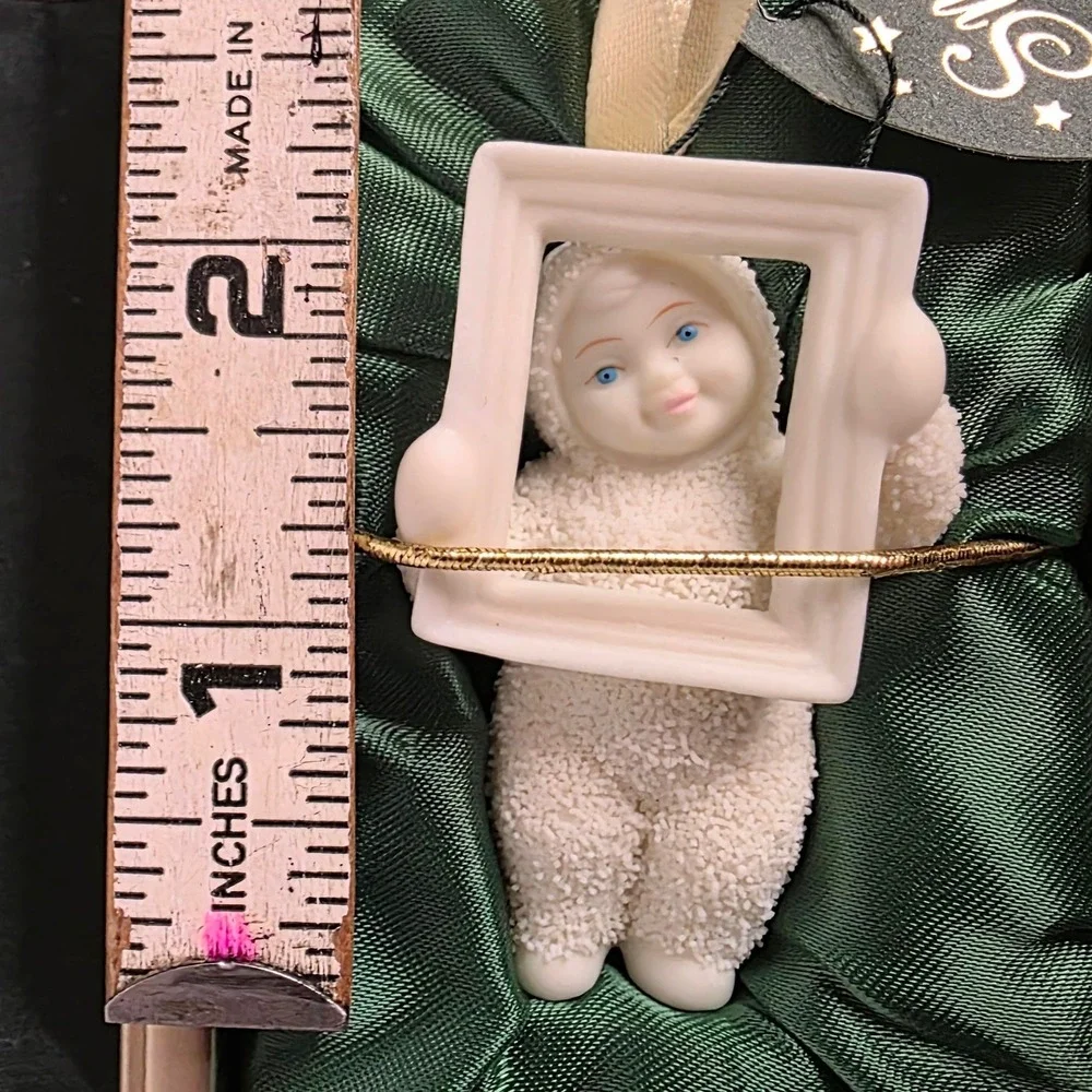 Snowbabies Pretty As A Picture Mini Ornament Porcelain Figurine With Book Box